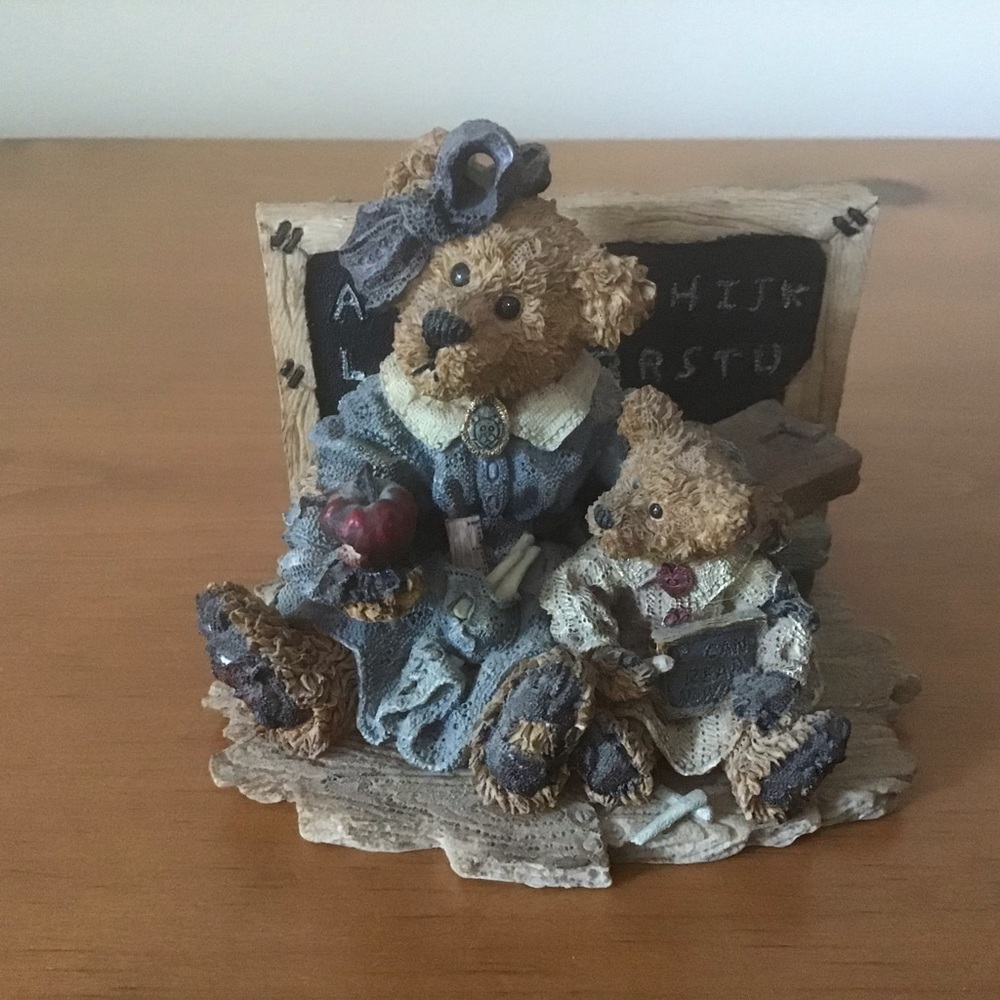 Vintage Boyd’s Bears & Friends